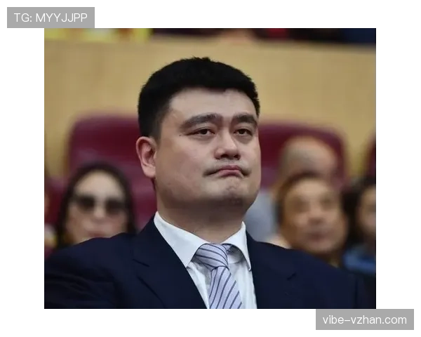姚明退役后这身材管理也太真实了，当年NBA顶薪真不是白拿的？
